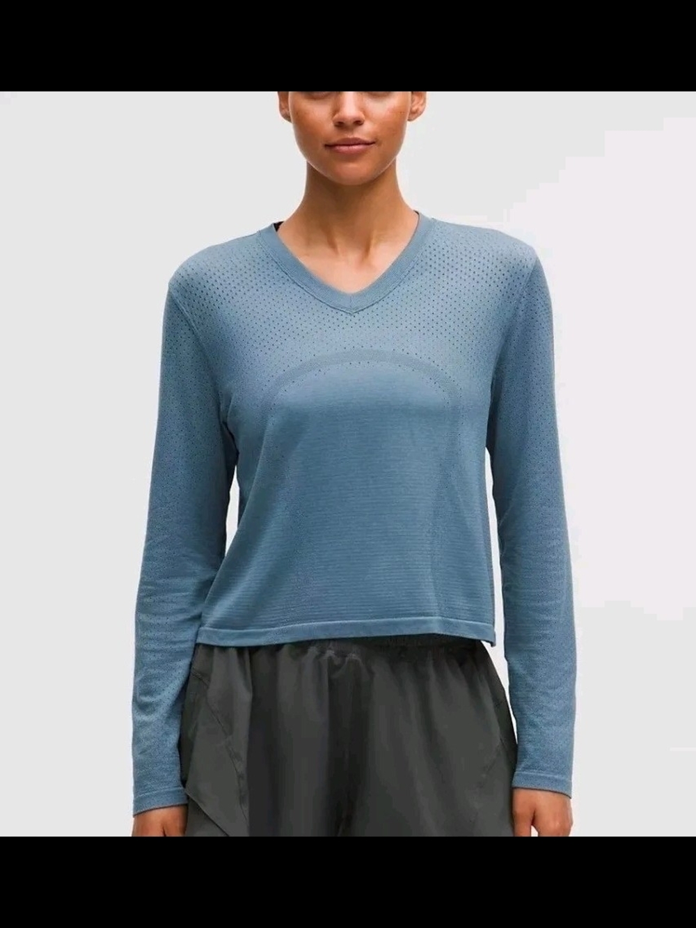 Lululemon Swiftly Open-Hole V-Neck Long Sleeve